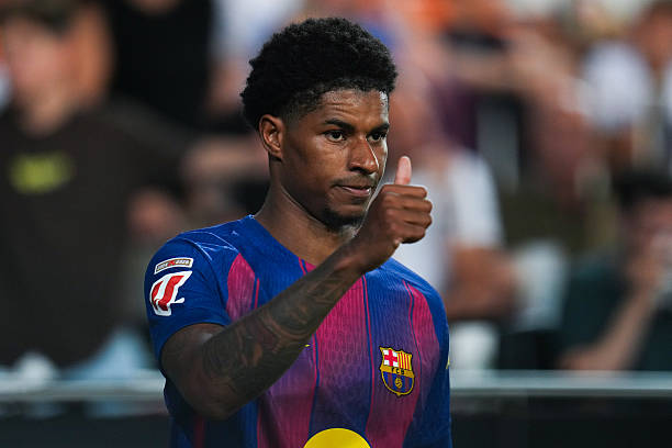 Marcus Rashford Bids Farewell to Barcelona as Manchester United Return Looms