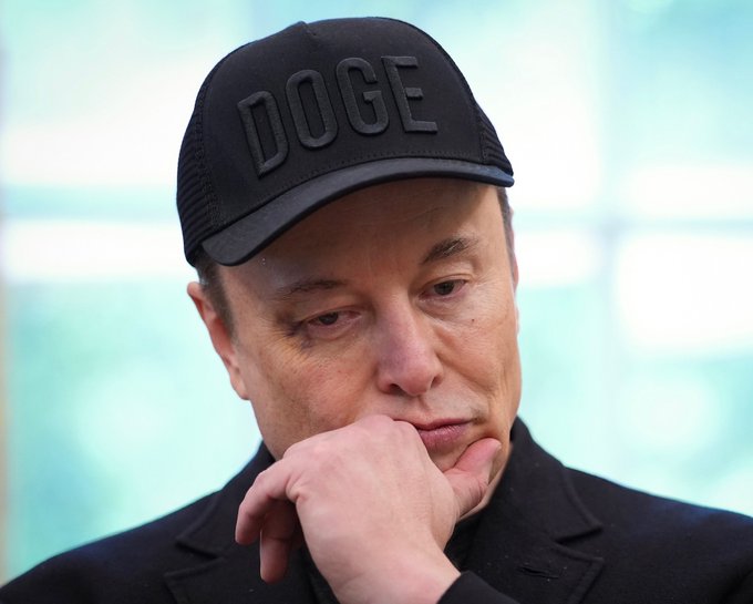 Elon Musk Says ‘Hundreds, Maybe Thousands’ of Fraud Rings Steal From US Taxpayers