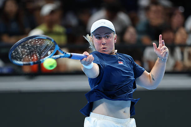 Sonay Kartal Wins Again as Zverev Sets Up Djokovic Clash